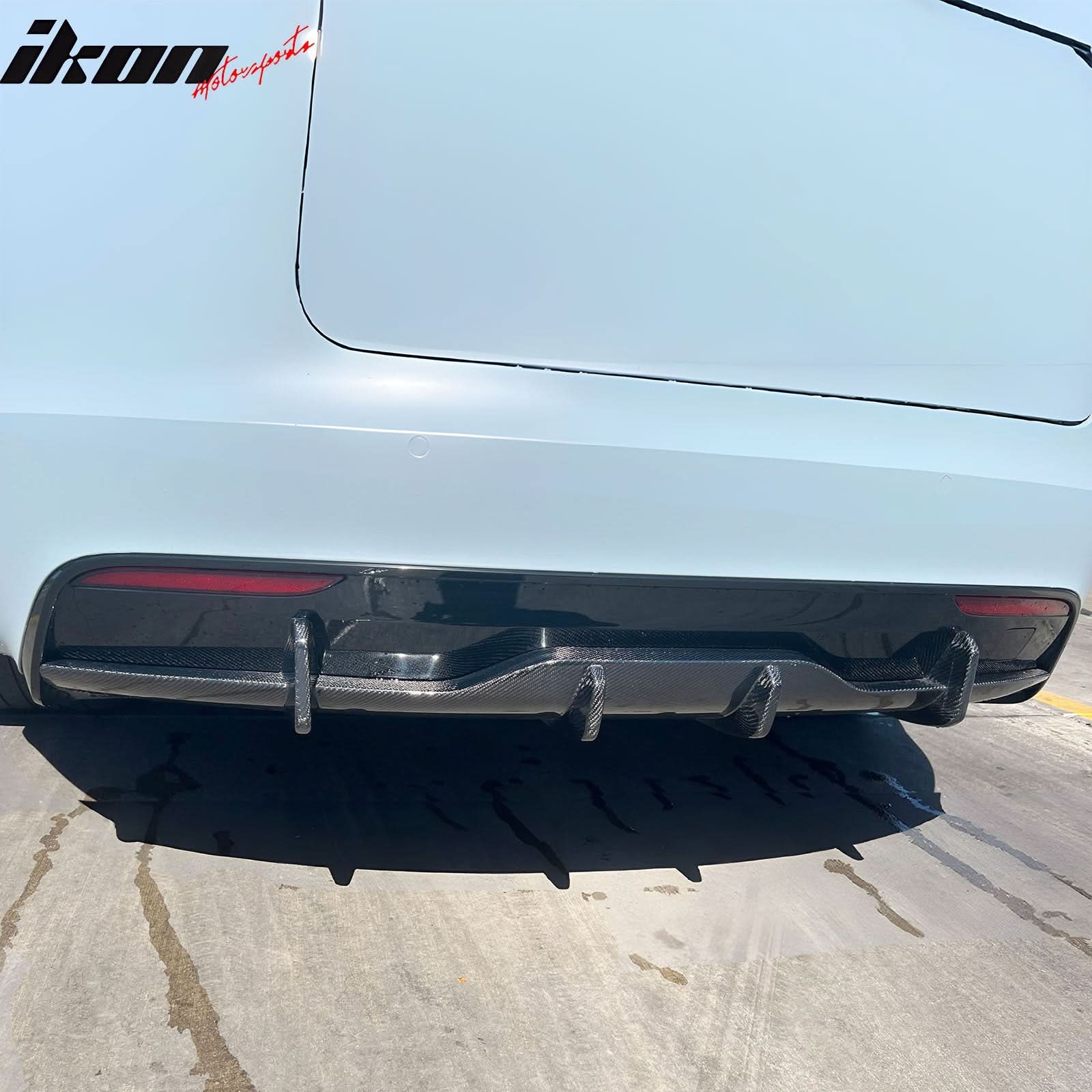 2021-2024 Tesla Model S Gloss Black V Rear Bumper Lip Carbon Fiber - Image 3
