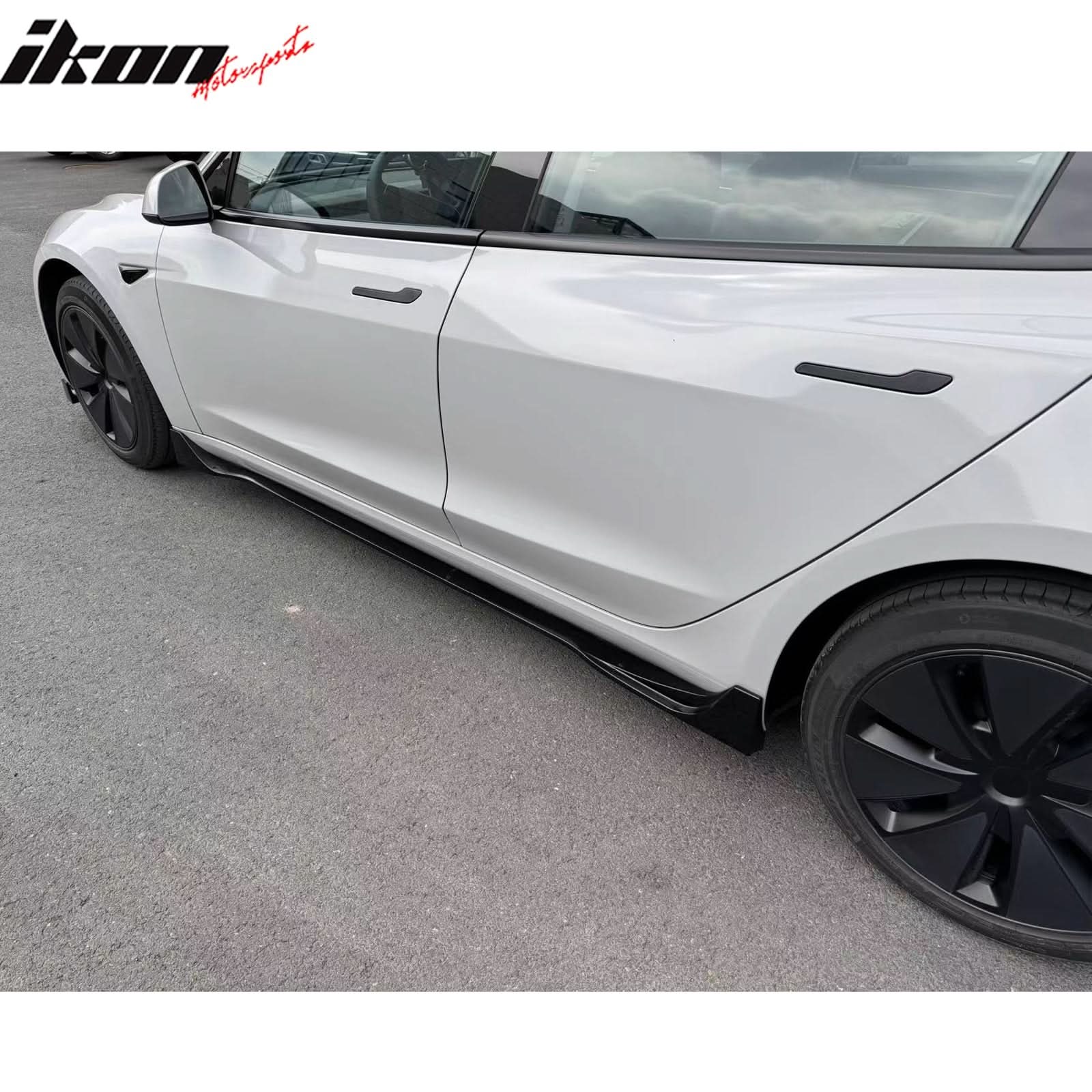 2024 Tesla Model 3 IKON Style Gloss Black Side Skirt Extension ABS - Image 3