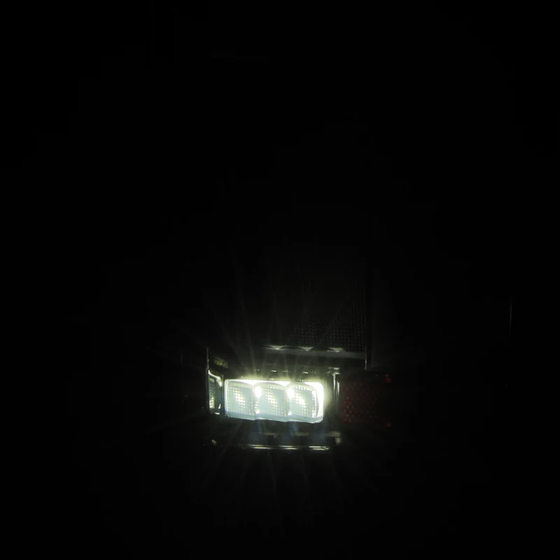 AlphaRex 19-24 Chevy Silverado 1500 / 20-24 2500HD/3500HD LUXX-Series LED Tail Lights Black - Image 4