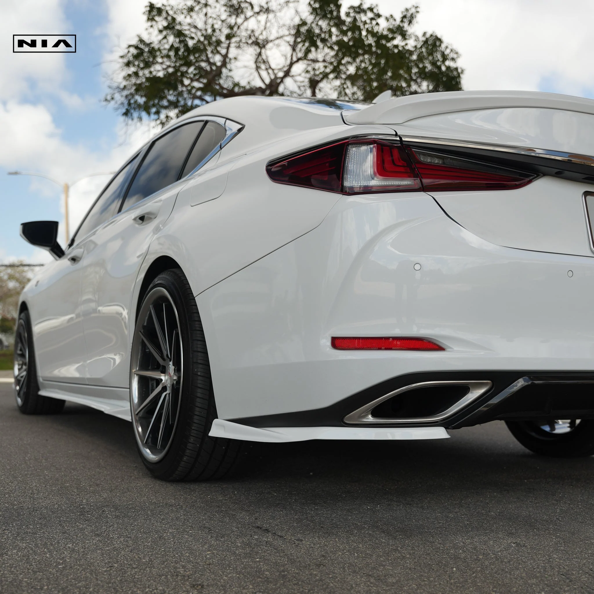 Lexus ES Base Model, F-Sport NIA rear lip spats bodykit 2019-2025 in ABS - Image 7
