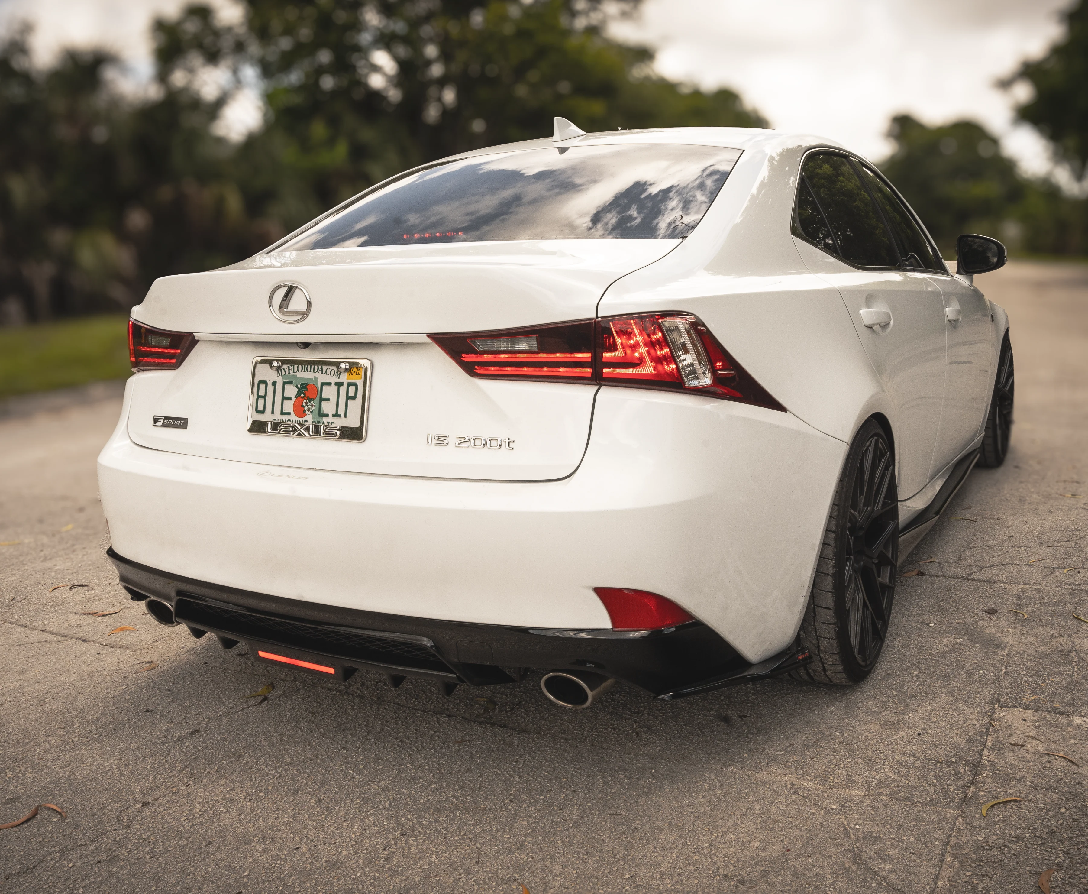 Lexus IS F-Sport NIA full splitter lip bodykit 5pcs (front lip, side skirts, rear apron spats) - Image 6
