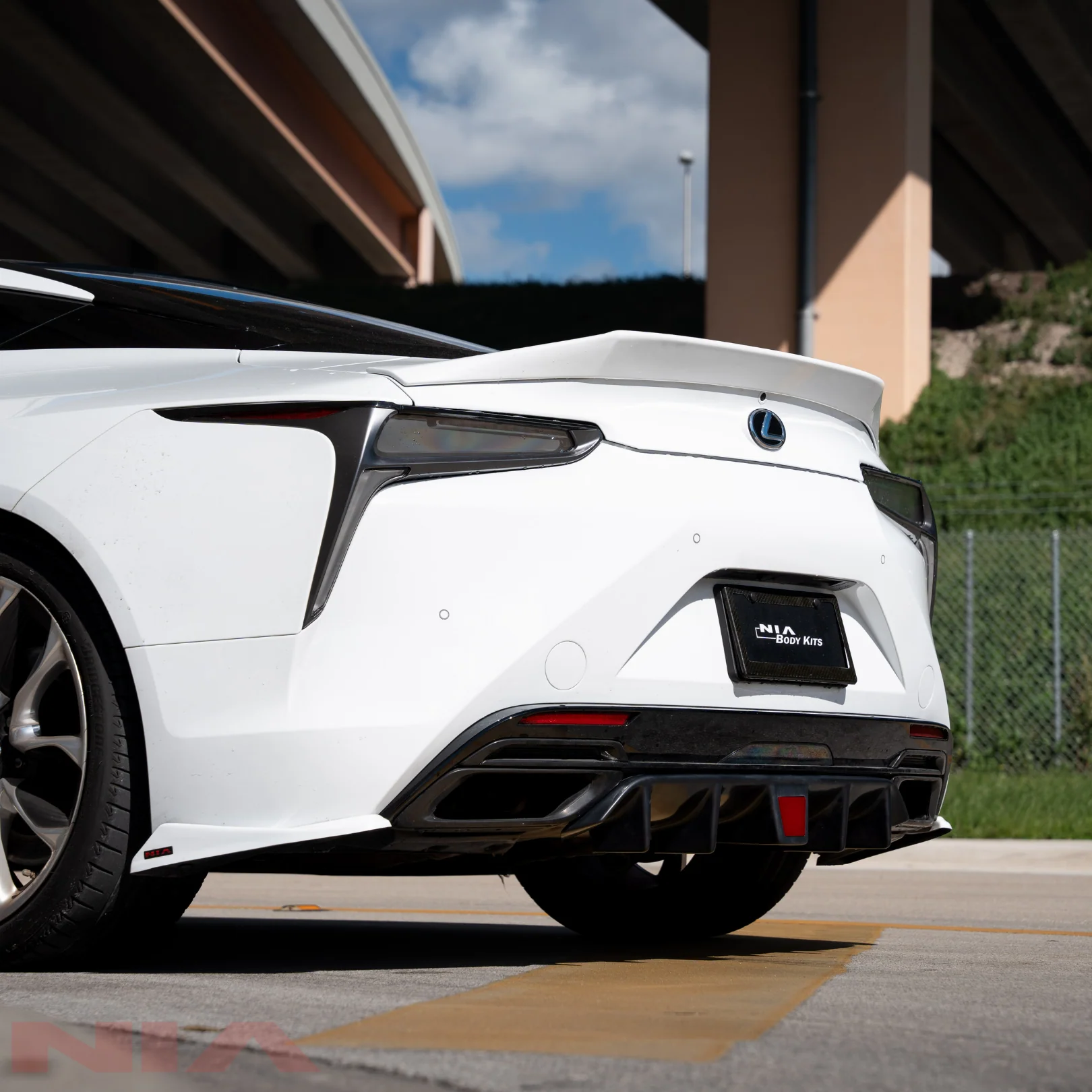 Lexus LC 500 NIA Full Body Kit 6pcs (Front Splitter, Side Skirt Rockers, Rear Apron Spats, Diffuser - Image 2