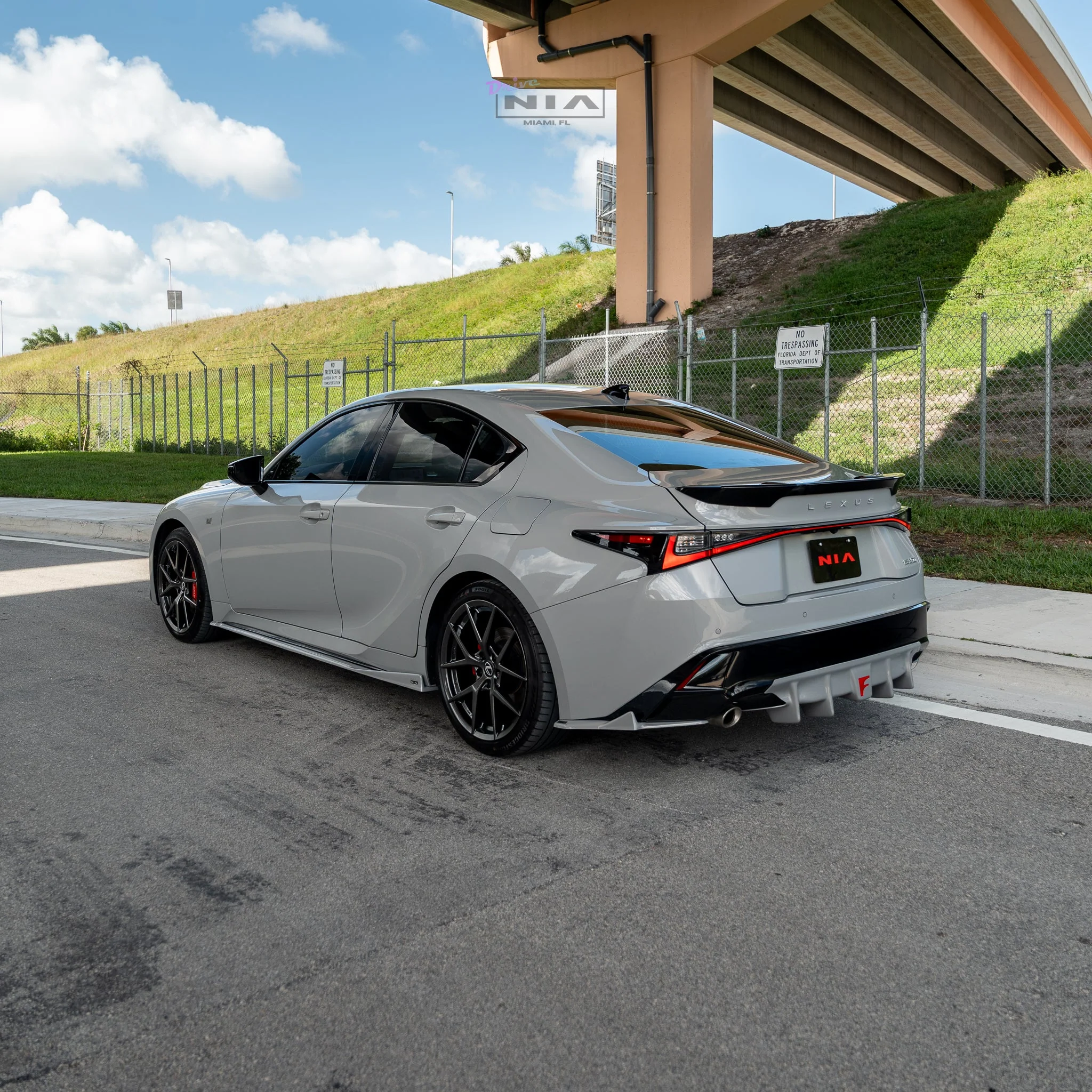 Lexus IS F-Sport NIA full splitter lip bodykit 5pcs (front lip, side skirts, rear apron spats) 2026 - Image 6